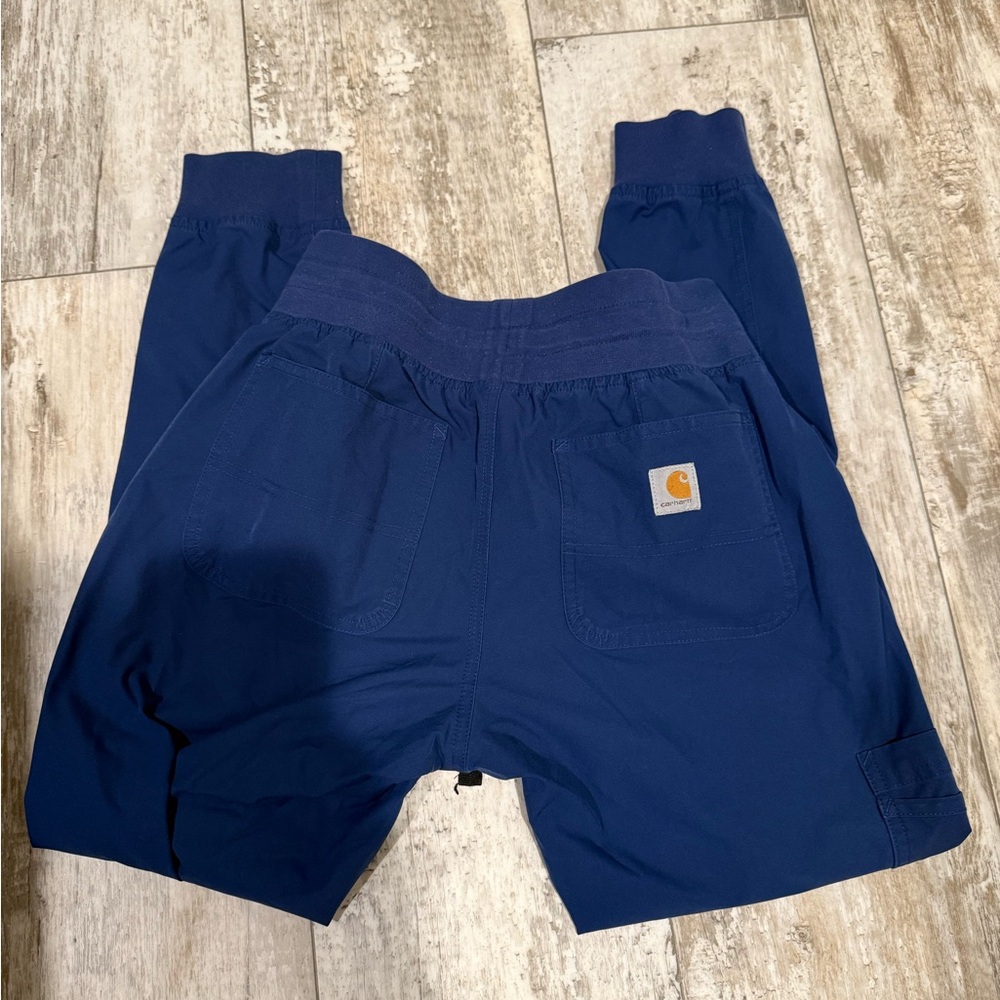 Carhartt Blue Durable Shorts for Casual Wear